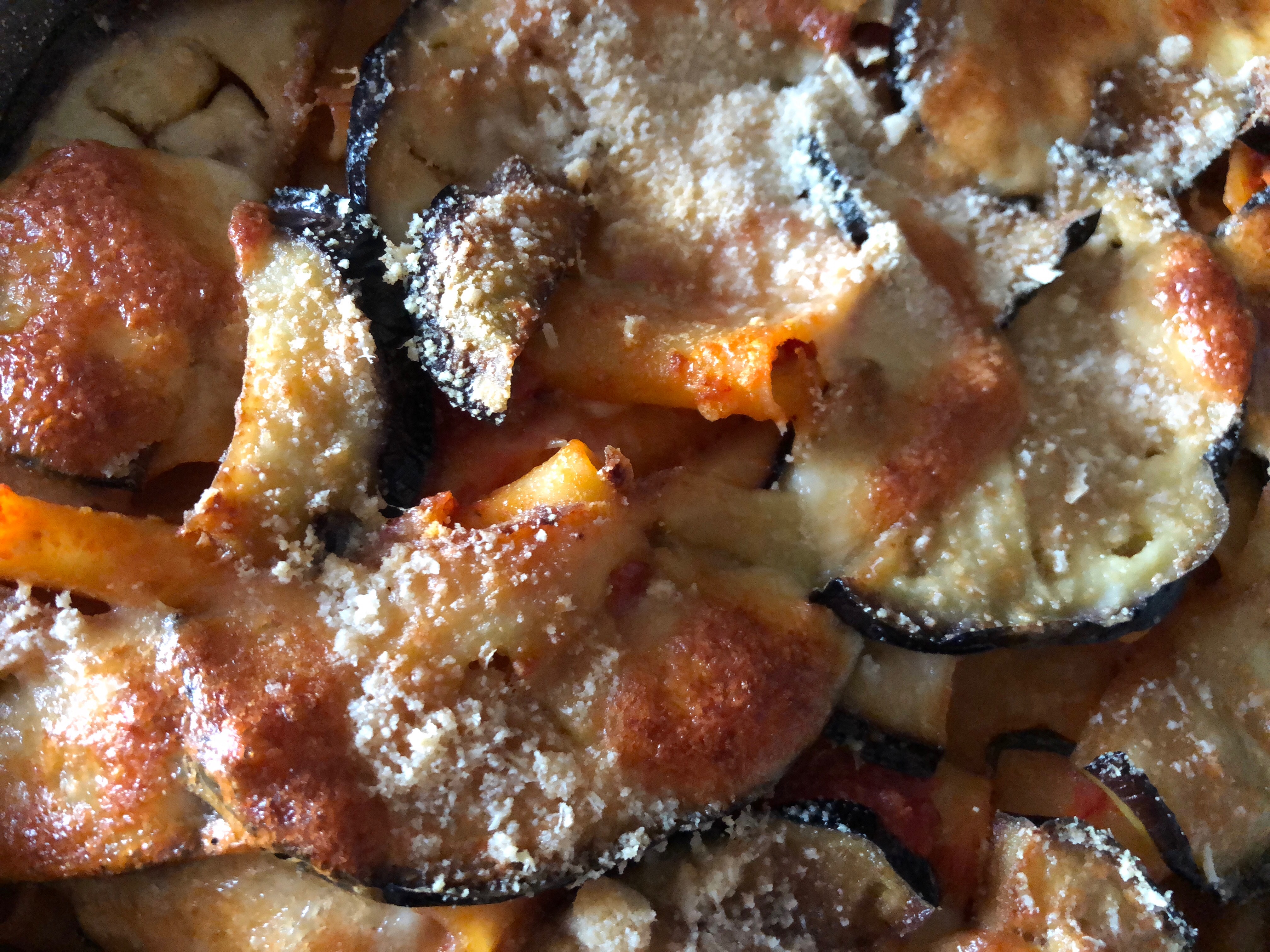 Pasticcio di melanzane e paccheri